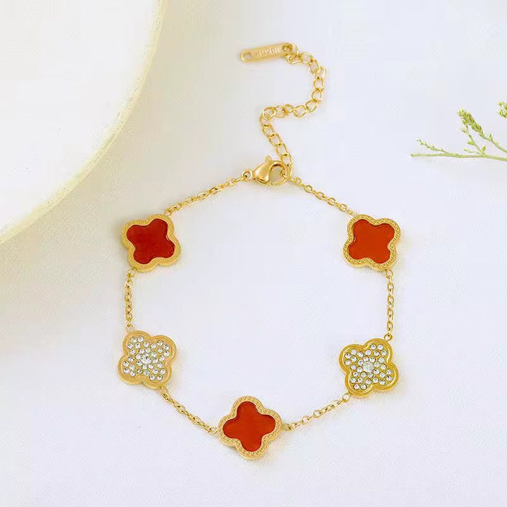 Diamante Clover Shell Bracelet