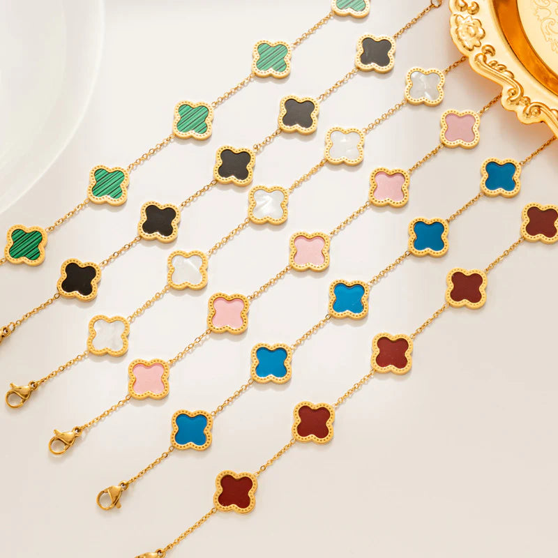 Clover Charm Bracelet in Black