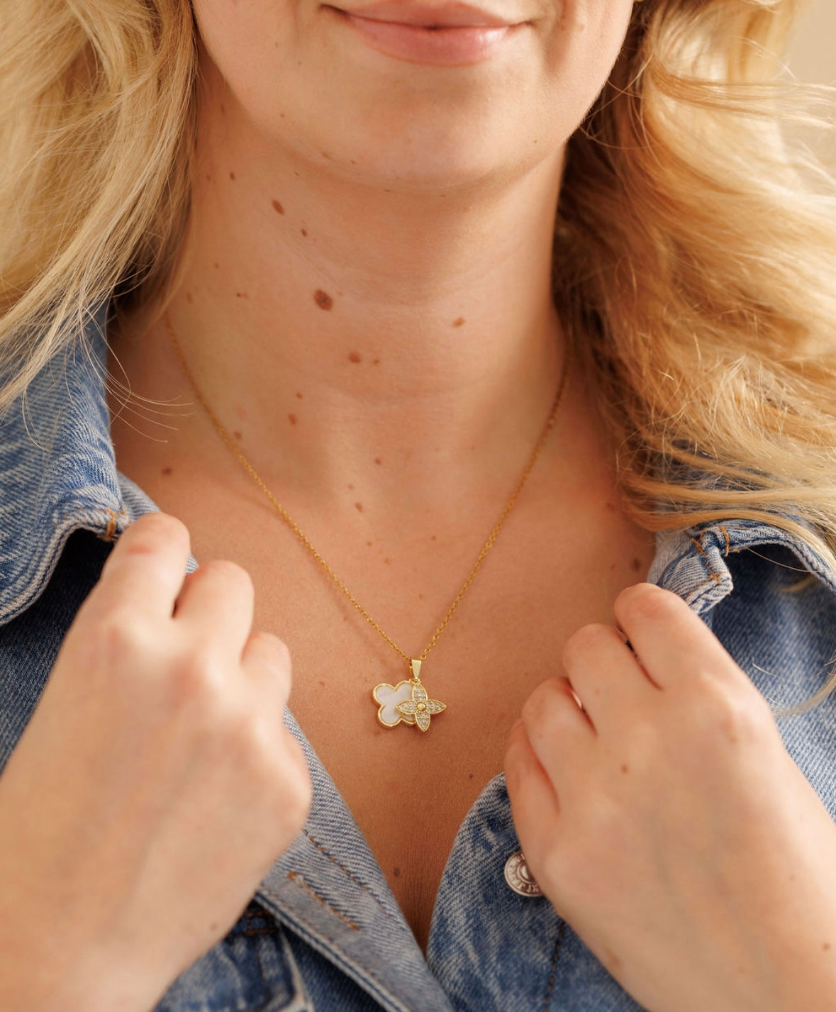 Gold Double Clover Pendant Necklace