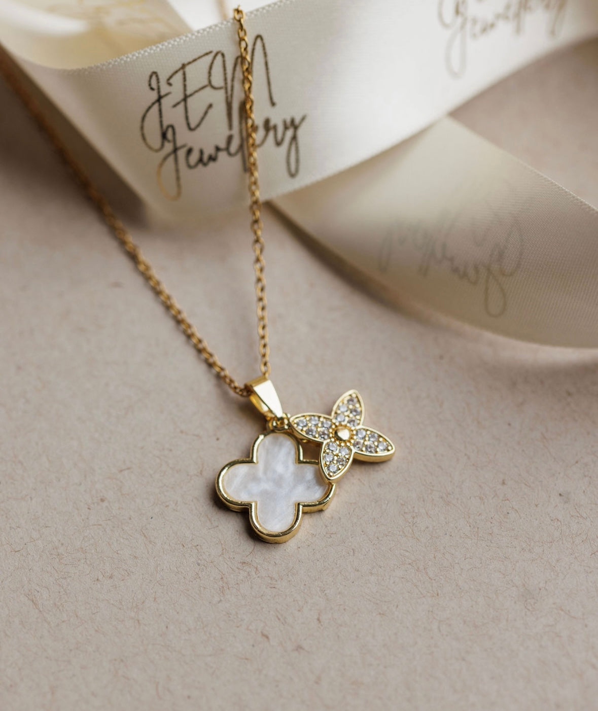 Gold Double Clover Pendant Necklace