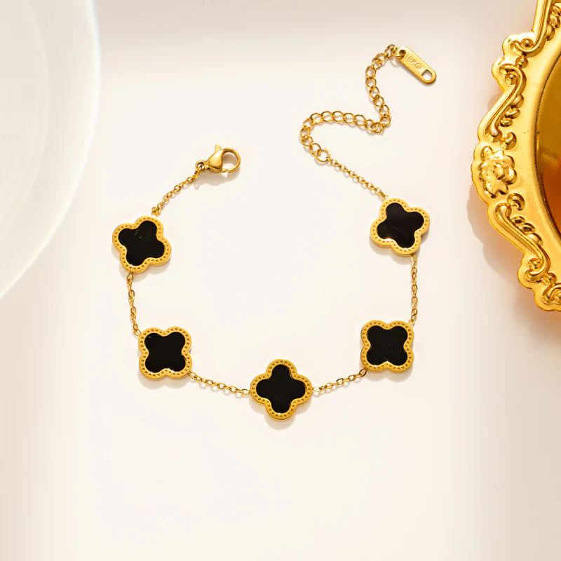 Clover Charm Bracelet in Black