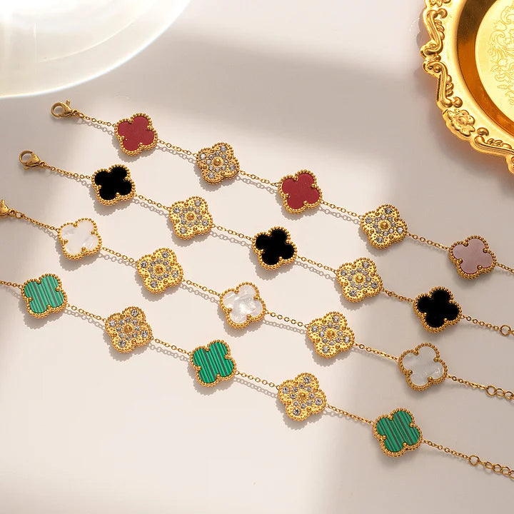 Diamante Clover Shell Bracelet