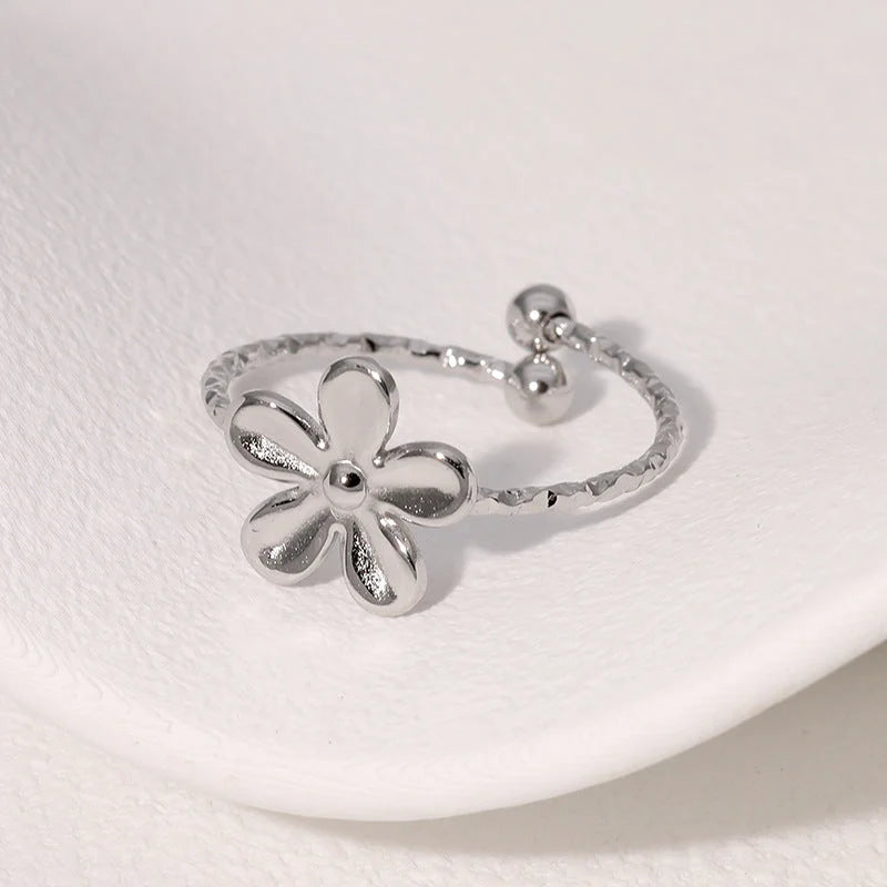 Gold JEM Fleur Ring